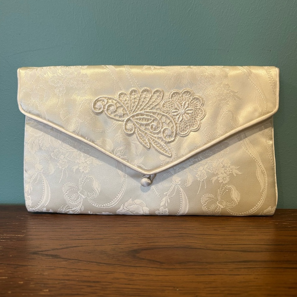 Vintage Jessica McClintock Ivory Satin Floral Lace Clutch - Bridal
